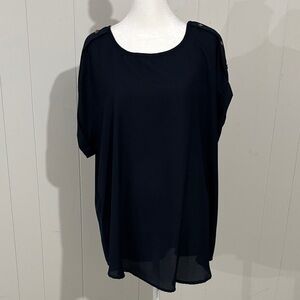 Relaxed Navy Short-Sleeve Tunic with Shoulder Button Detail